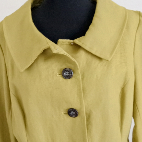 ECCOCI - Light Green Front Closure Blazer - Size 14 - Picture 3 of 9